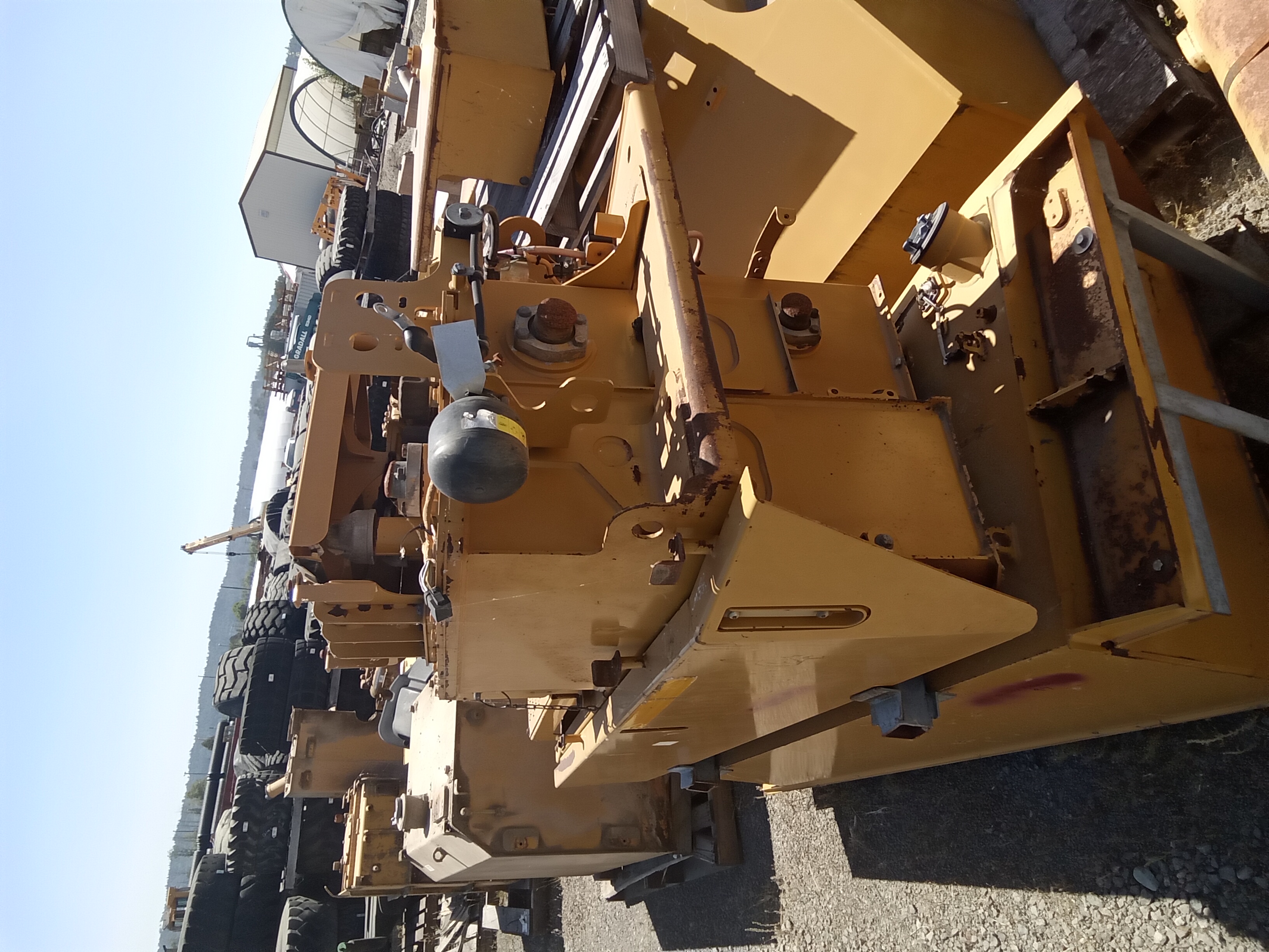 Used TANK A - HYDRAULIC 4186497 7